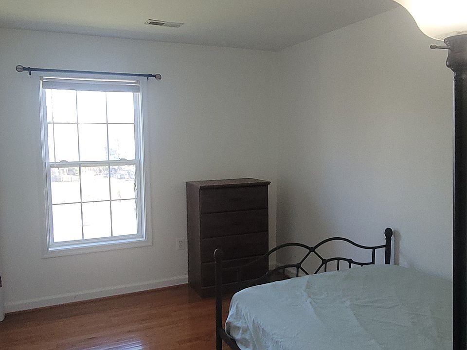 1st image of 2156 N Thomas St