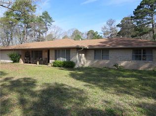 9506 Deren Rd, Mooringsport, LA 71060