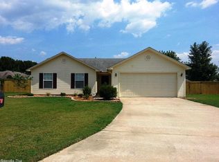 33 Crosswind Cv, Ward, AR 72176