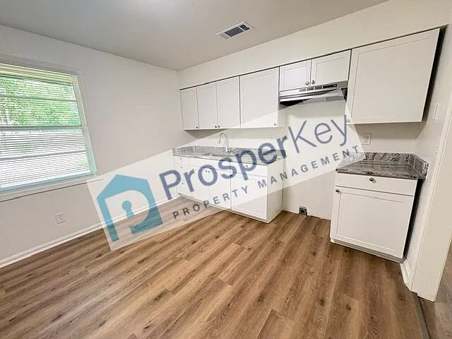 4323 Ansley Ave — Photo 3