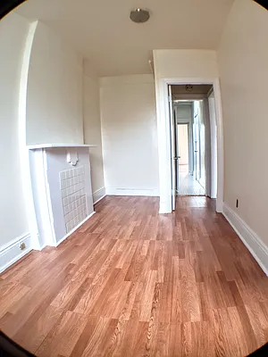 Rented by Uptown Flats LLC | media 25