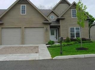 64 Brookehill Dr, Powell, OH 43065