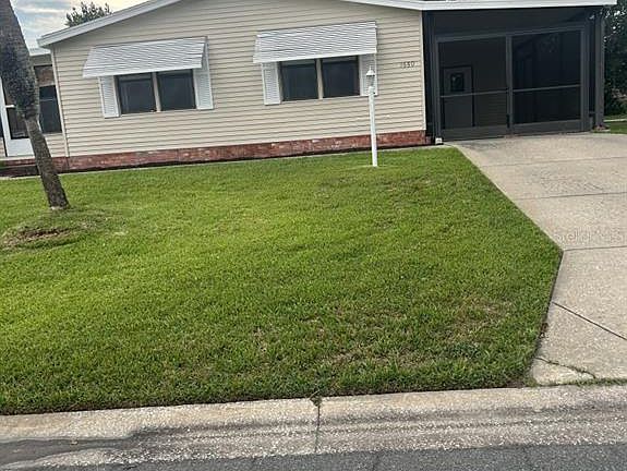 2nd image of 1550 Hillcrest Dr