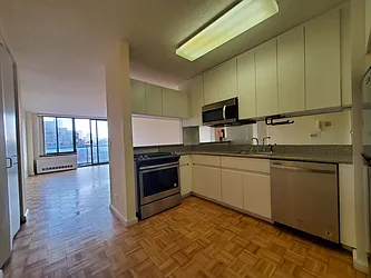 Rented by Luxury Habitat