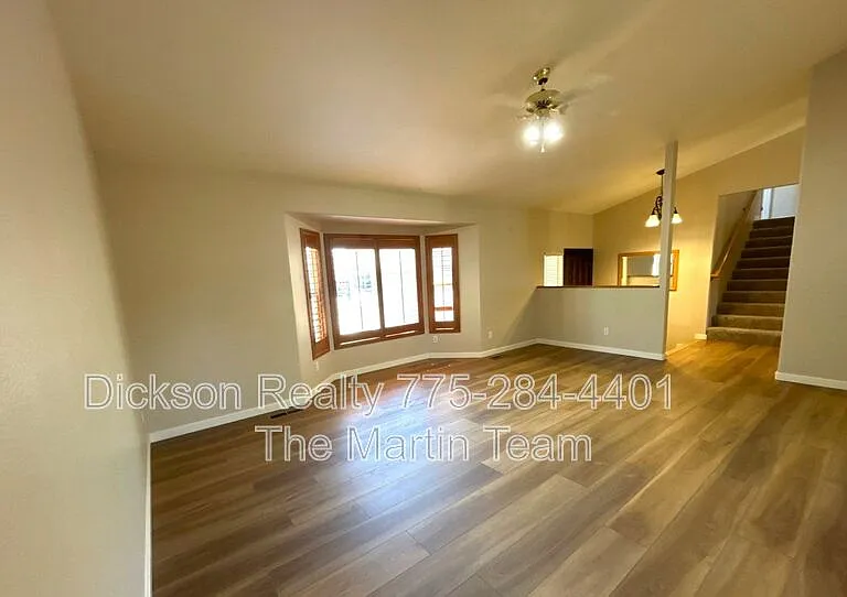157 Cecilia Ct — Photo 3