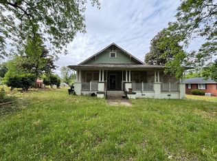 315 E Hill St, Warsaw, NC 28398