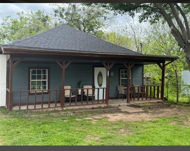 217 W Jones St, Krum, TX, 76249