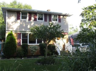 35 Standish Rd, Buffalo, NY 14216