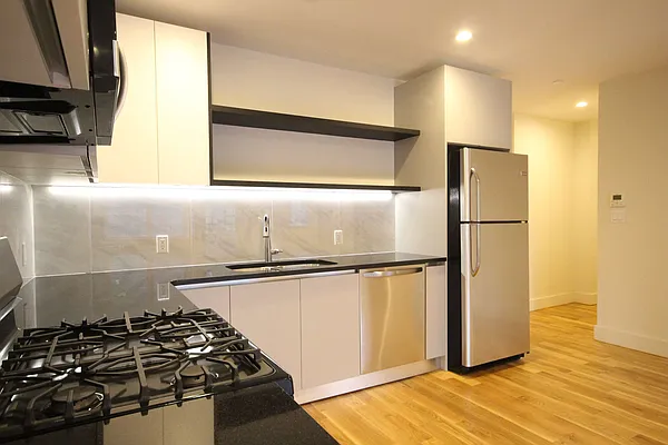 Rented by HSK Group Inc | media 10