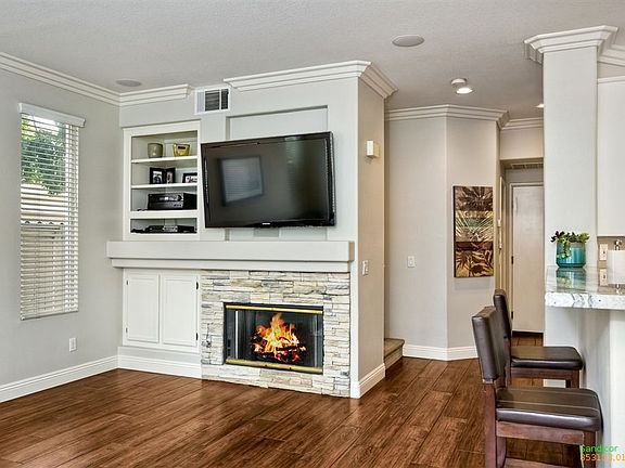 5th image of 2815 W Canyon Ave