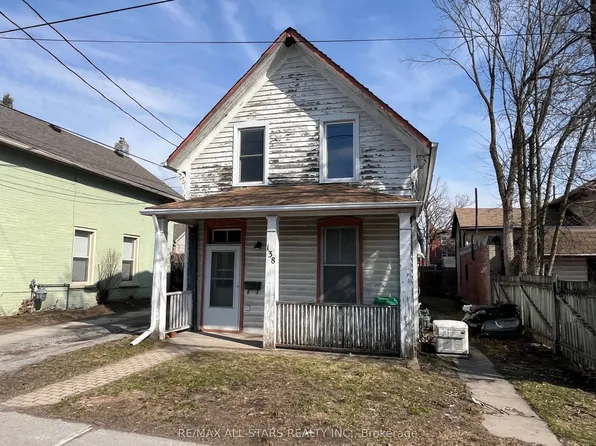138 Antrim St, Peterborough, ON K9H 3G3
