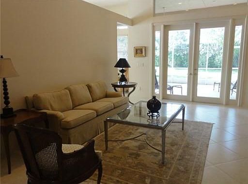 5th image of 7143 Vesuvio Pl