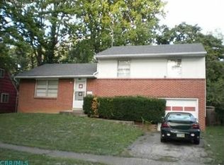 1606 Simpson Dr, Columbus, OH