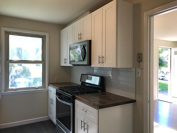 5th image of 6937 Westlawn Dr