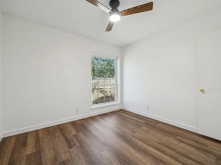 7801 Shoal Creek Blvd #150 — Photo 2