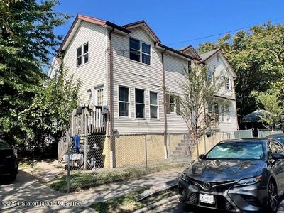 4 Crittenden Pl, Staten Island, NY, 10302