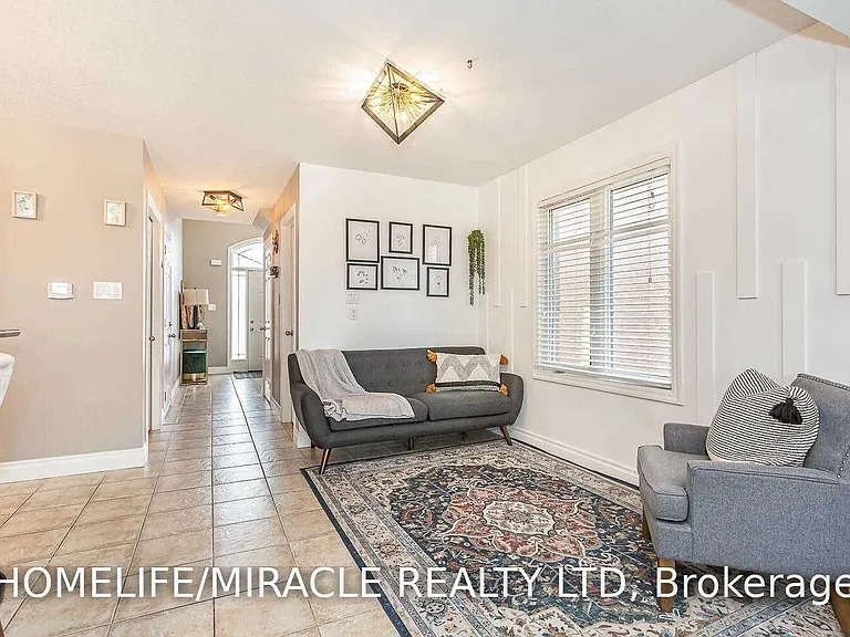 944 Dunblane Ct — Photo 10