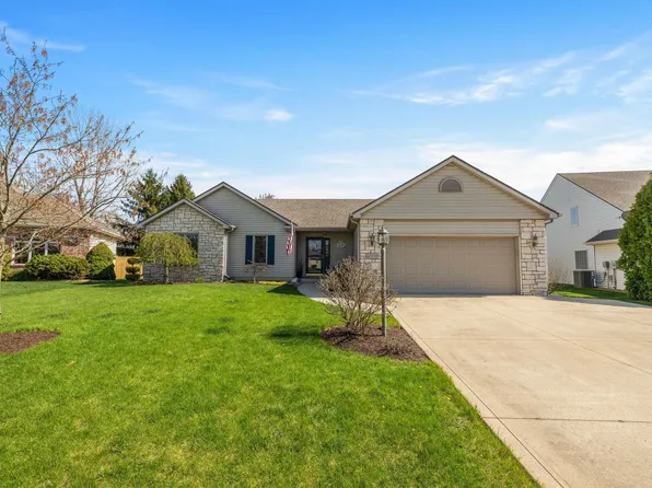 2009 Winding Creek Ln, Fort Wayne, IN 46804