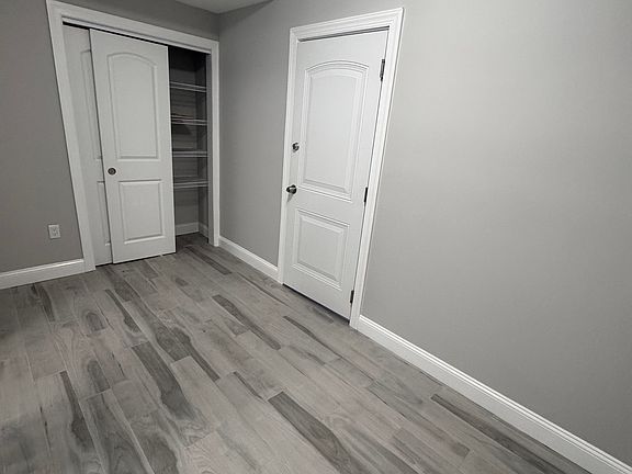 5th image of 493 Butler Blvd #1