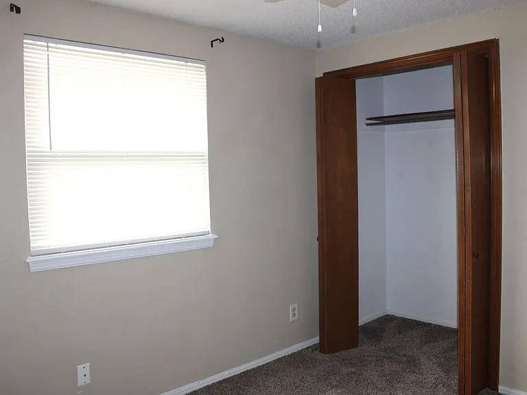 4010 SE 14th Pl — Photo 14