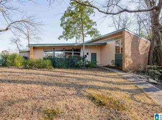 3600 Dover Dr, Mountain Brook, AL 35223