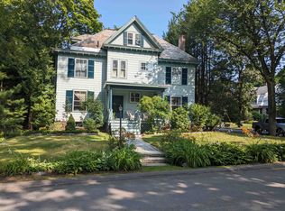 2 Park Rdg, Concord, NH 03301