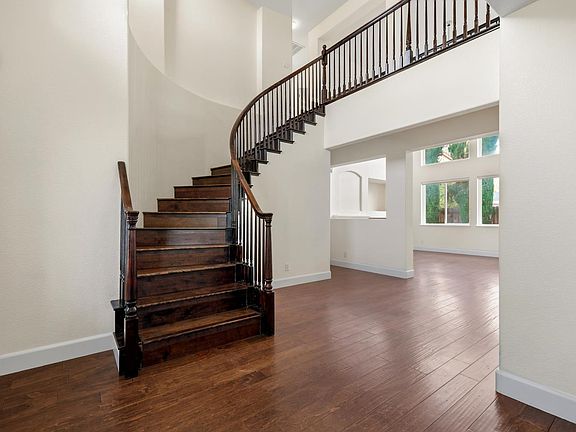 4th image of 5517 Pleasant Grove Ct