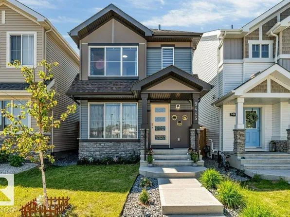 9445 Colak Ln SW, Edmonton, AB T6W 5G7