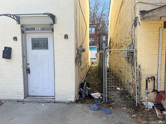 3rd image of 161 N Miller Street