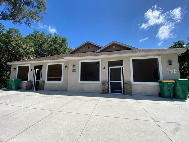 1st image of 324 Lomond Dr Unit A