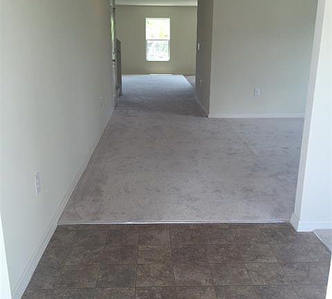 5th image of 1144 SW 42nd St