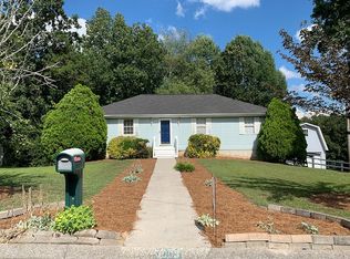 3003 Devon Ct, Rocky Face, GA 30740