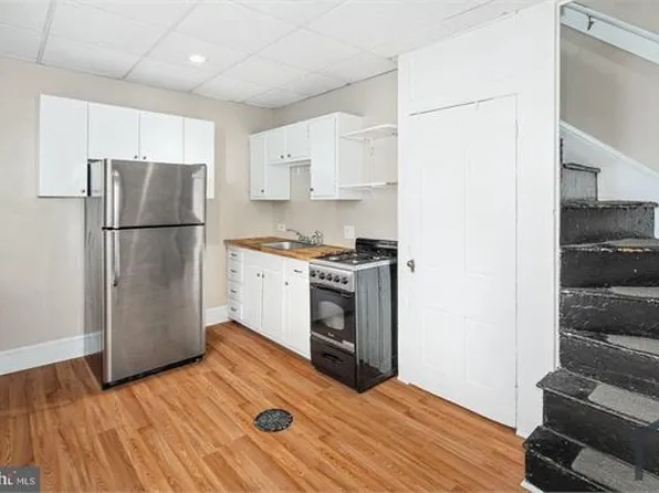 430 E Flora St, Philadelphia, PA 19125