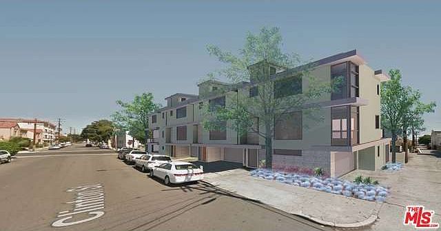 1st image of 555 N Oxford Ave