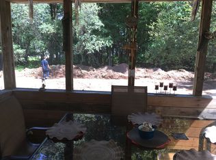 1017 Clover Rd, Long Pond, PA 18334