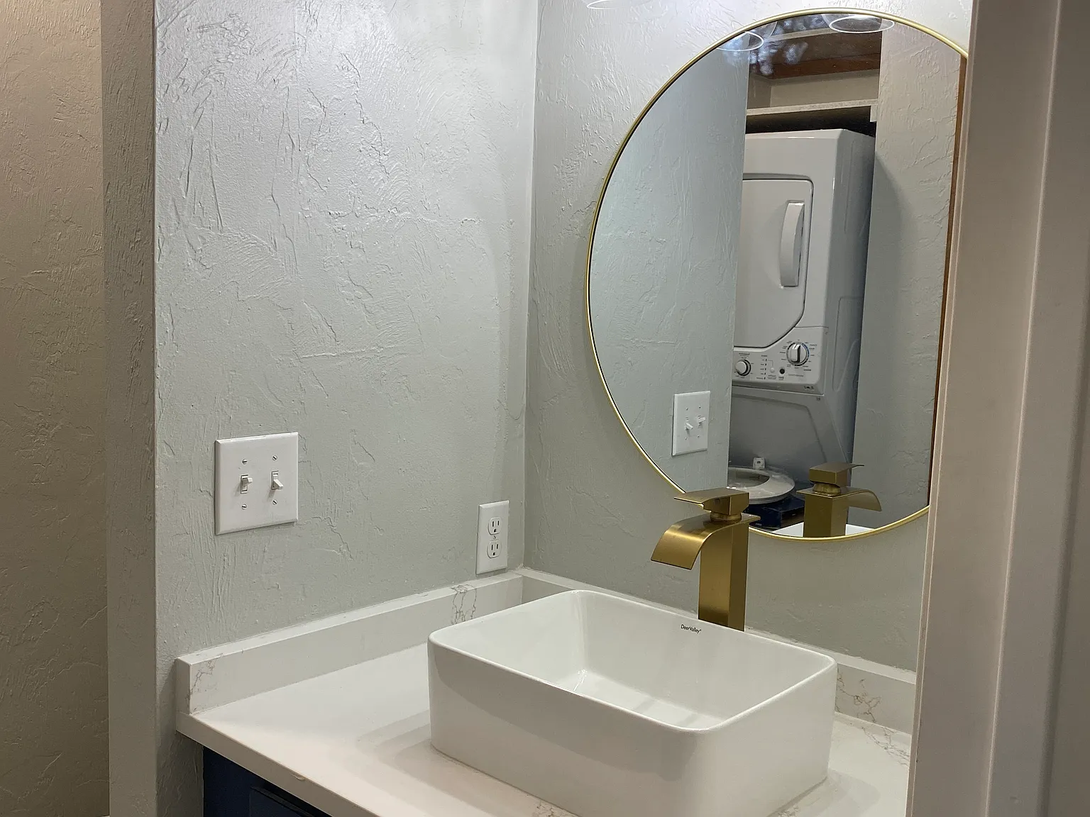 2 bed, 1.5 bath, 1000 sqft, $2,250 — Photo 3