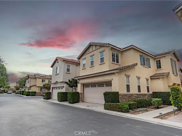 12947 Radiance Ct, Corona, CA 92880