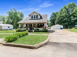 415 W Main St, Tiskilwa, IL 61368