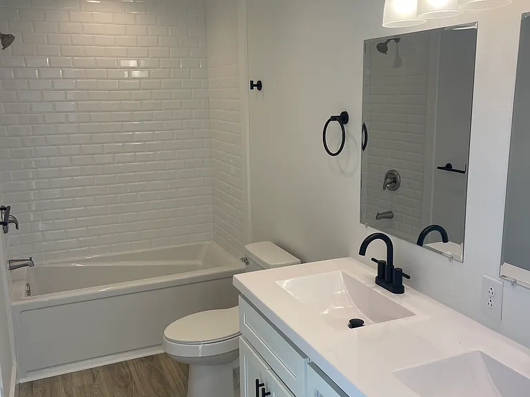 6510 Maccorkle Ave SE — Photo 8