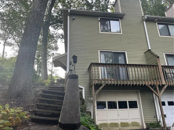 40 Foxon Hill Road #J36, New Haven, CT 06513