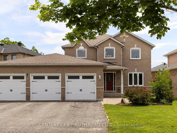 31 Emms Dr, Barrie, ON L4N 8H3