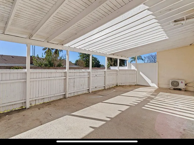 202 W Arrow Hwy — Photo 10