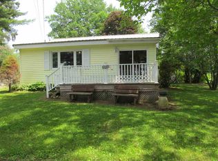 112 McGathan Rd, Broadalbin, NY 12025