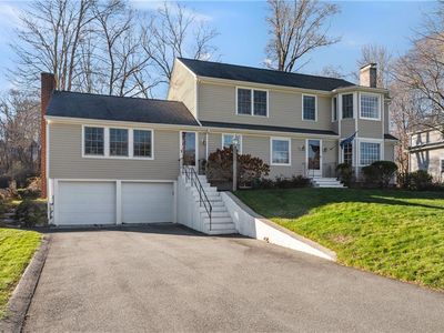 94 Abbott Run Valley Rd, Cumberland, RI, 02864