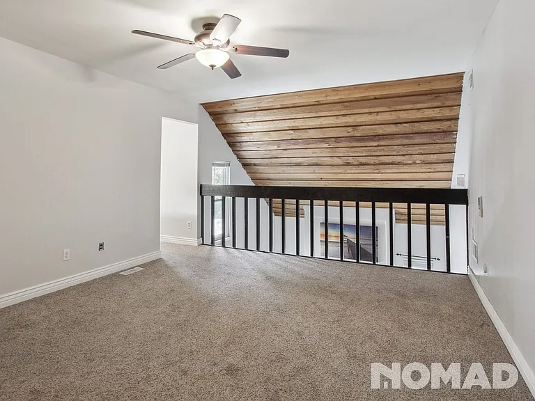 2629 S Xanadu Way #A — Photo 10