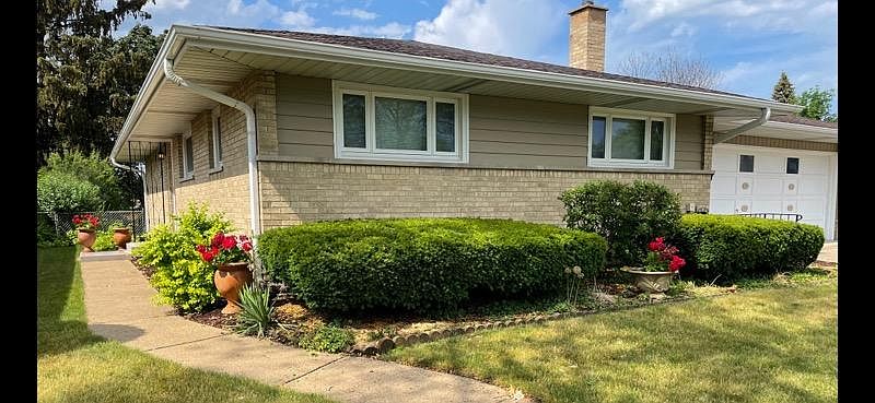 1st image of 572 Lance Dr