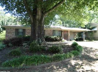 9922 Brooks Ln, Little Rock, AR 72205