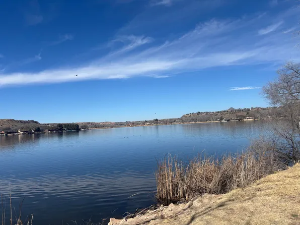 70 E Lakeshore Dr, Ransom Canyon, TX 79366