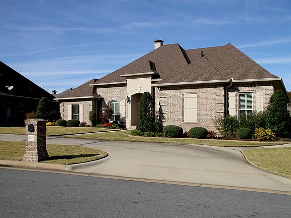 3rd image of 16 Cypress Valley Ct