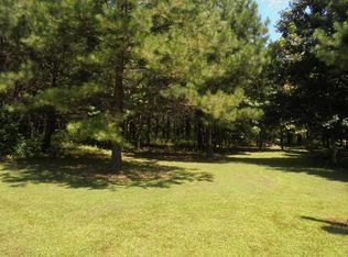 835 Jackson Dr, Paris, TN 38242